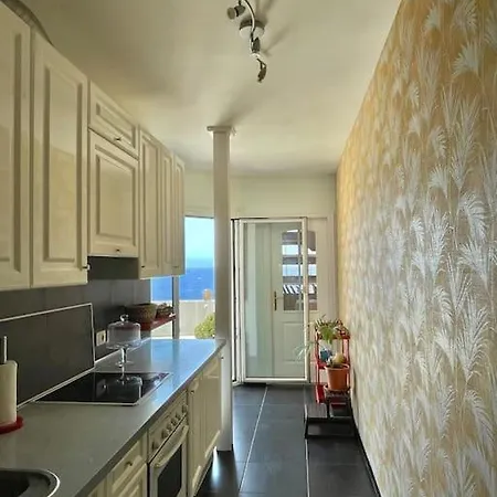 Apartamento Sobre El Mar * Radazul